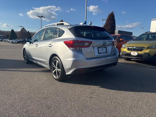 2023 Subaru Impreza Premium