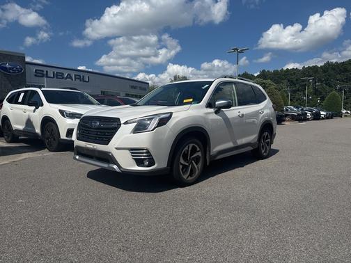 2022 Subaru Forester Touring