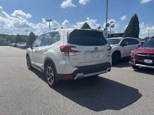 2022 Subaru Forester Touring