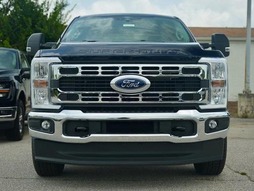 2025 Ford F-350 XLT