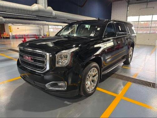 2017 GMC Yukon XL SLE