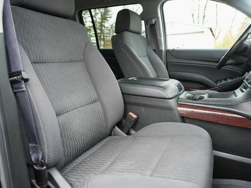 2017 GMC Yukon XL SLE