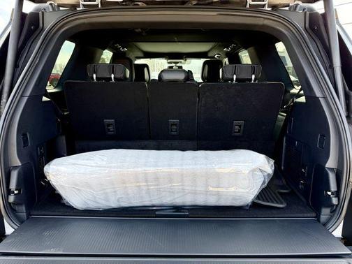 Space Silver 2026 Ford Expedition Tremor