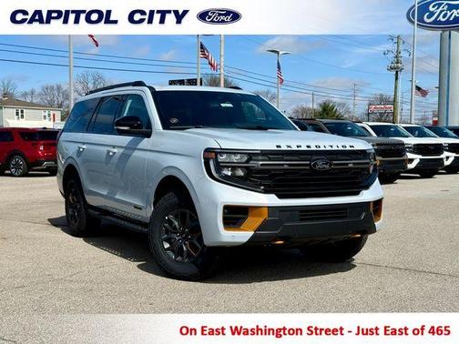 Space Silver 2026 Ford Expedition Tremor
