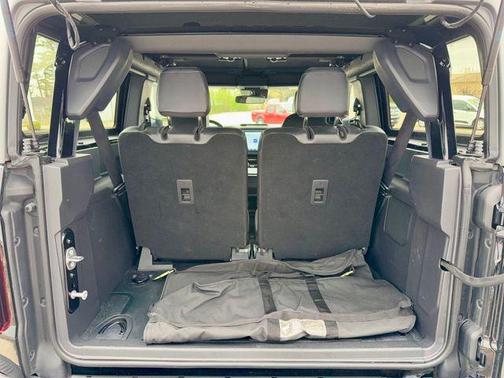 Shadow Black 2024 Ford Bronco Black Diamond