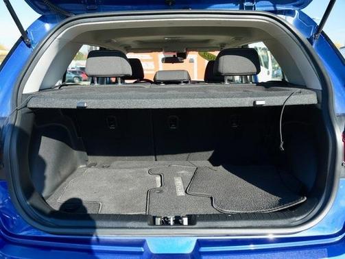 2022 Hyundai VENUE SEL