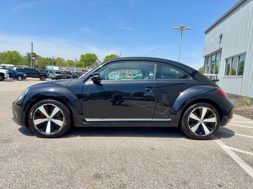 Black 2012 Volkswagen Beetle