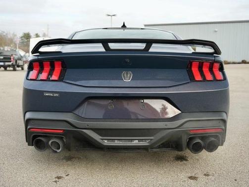 2025 Ford Mustang Dark Horse