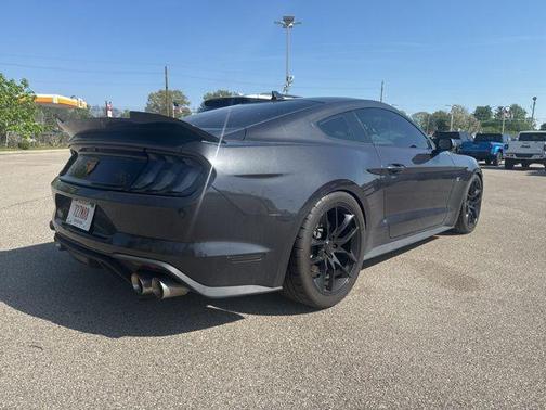 Dark Matter Gray Metallic 2022 Ford Mustang GT Premium