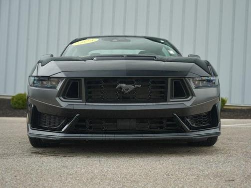 2024 Ford Mustang Dark Horse
