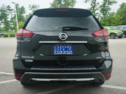 2018 Nissan Rogue S