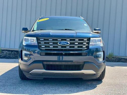 Blue 2016 Ford Explorer Limited