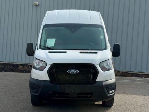 Oxford White 2025 Ford Transit-250 Base