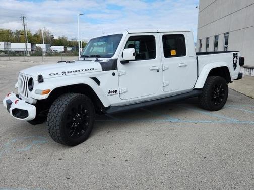 2021 Jeep Gladiator Overland