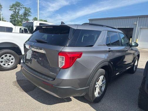 Carbonized Gray Metallic 2022 Ford Explorer XLT