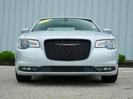 2023 Chrysler 300 S