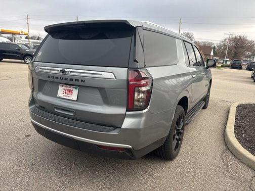 2023 Chevrolet Suburban High Country