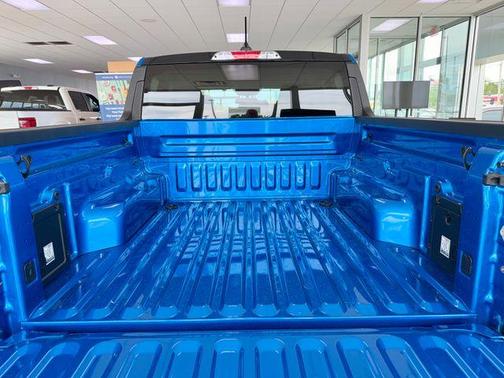 Velocity Blue 2026 Ford Maverick Lobo Standard