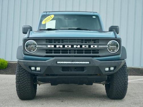 2021 Ford Bronco Base