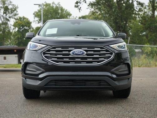 2020 Ford Edge SE
