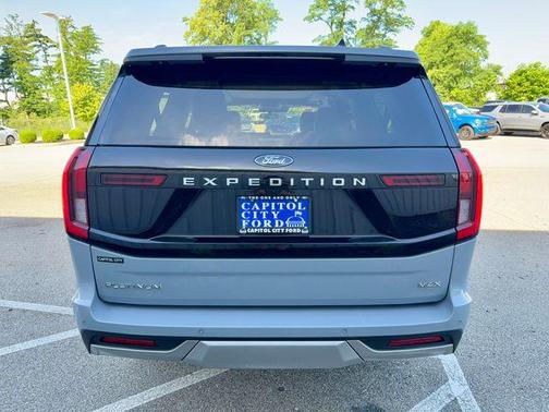 Glacier Gray Metallic 2025 Ford Expedition Max Platinum