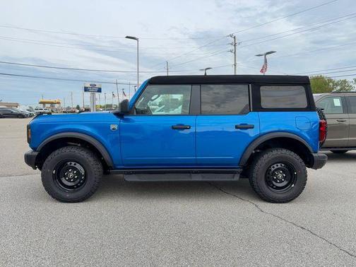 Velocity Blue Metallic 2026 Ford Bronco Big Bend