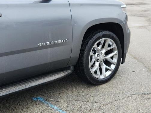 2018 Chevrolet Suburban LT