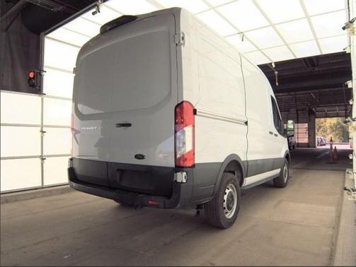 2022 Ford Transit-250 Base