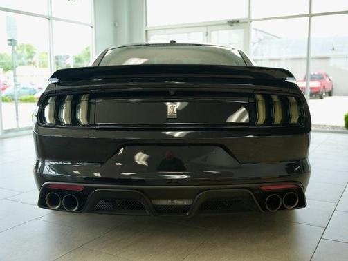 2018 Ford Shelby GT350 Base