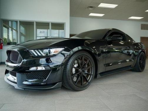 2018 Ford Shelby GT350 Base