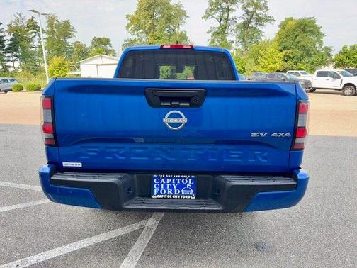Bluestone Pearl 2024 Nissan Frontier SV