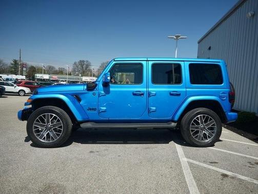 2022 Jeep Wrangler Unlimited 4xe Sahara