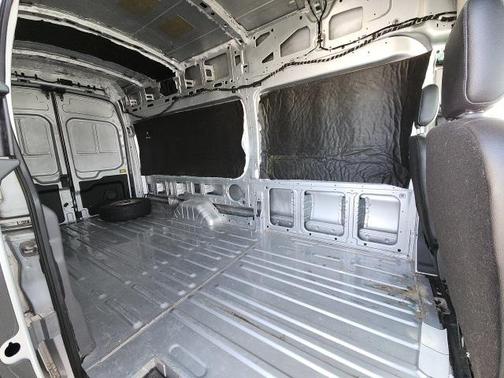 2022 Ford Transit-250 Base