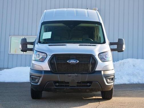 2022 Ford Transit-250 Base