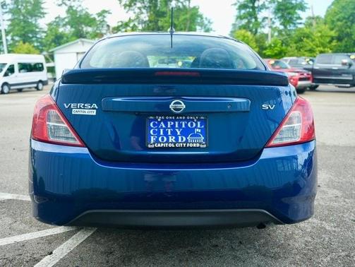 2018 Nissan Versa 1.6 SV