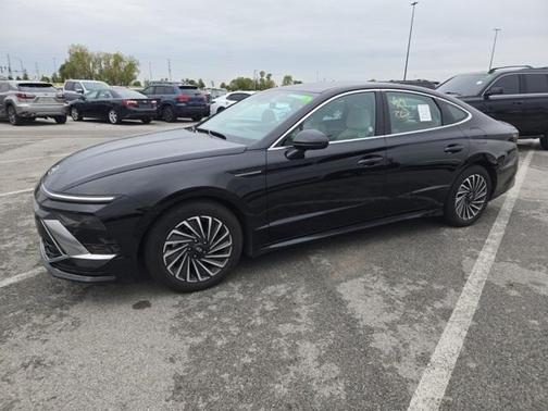 2024 Hyundai SONATA Hybrid SEL