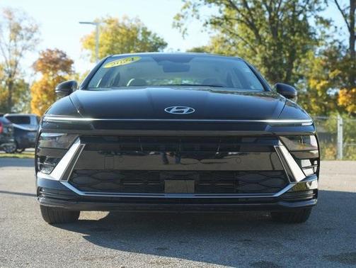 2024 Hyundai SONATA Hybrid SEL
