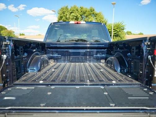 2025 Ford F-150 Lightning XLT