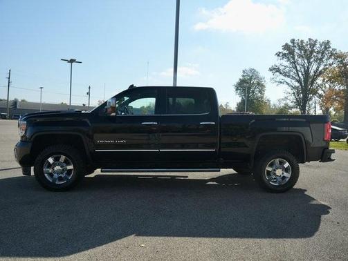 2017 GMC Sierra 2500 Denali