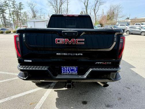 2024 GMC Sierra 2500 AT4X