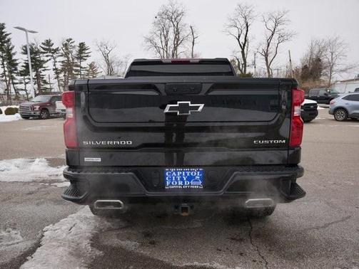 2024 Chevrolet Silverado 1500 Custom Trail Boss