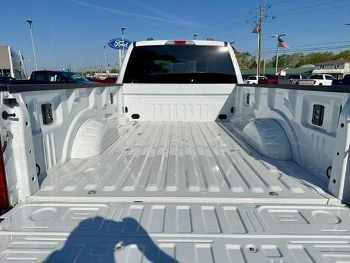 Oxford White 2026 Ford F-350 XLT