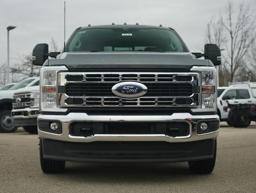 2025 Ford F-350 XLT