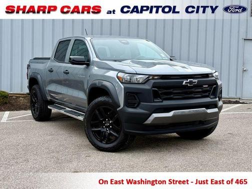 Sterling Gray Metallic 2024 Chevrolet Colorado Trail Boss