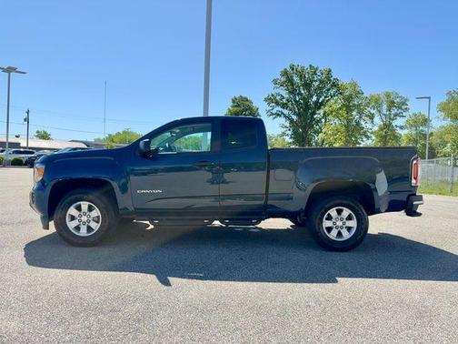Blue Emerald Metallic 2020 GMC Canyon Base