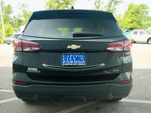 2022 Chevrolet Equinox LS
