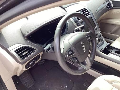 2020 Lincoln MKZ Standard