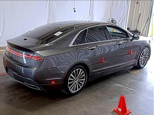 2020 Lincoln MKZ Standard