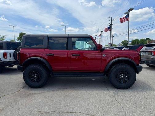 Ruby Red Metallic 2026 Ford Bronco Outer Banks