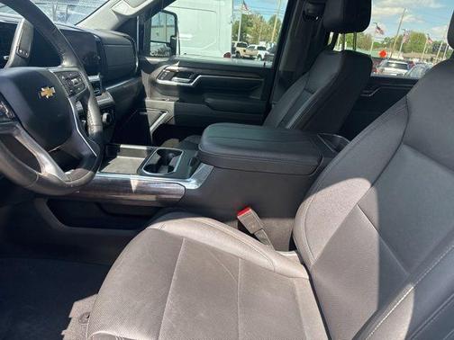 Summit White 2024 Chevrolet Silverado 3500 LTZ